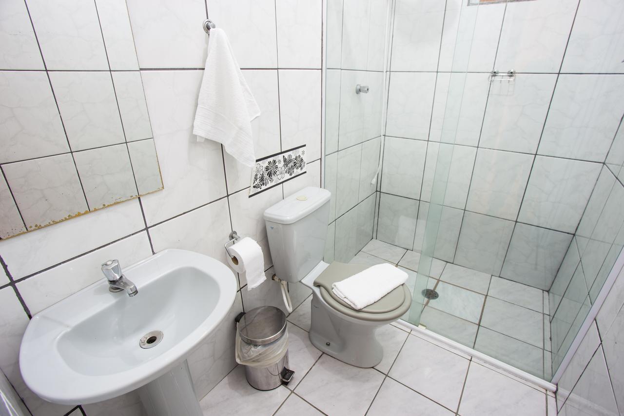 רג'יסטרו Hotel Calixtro מראה חיצוני תמונה