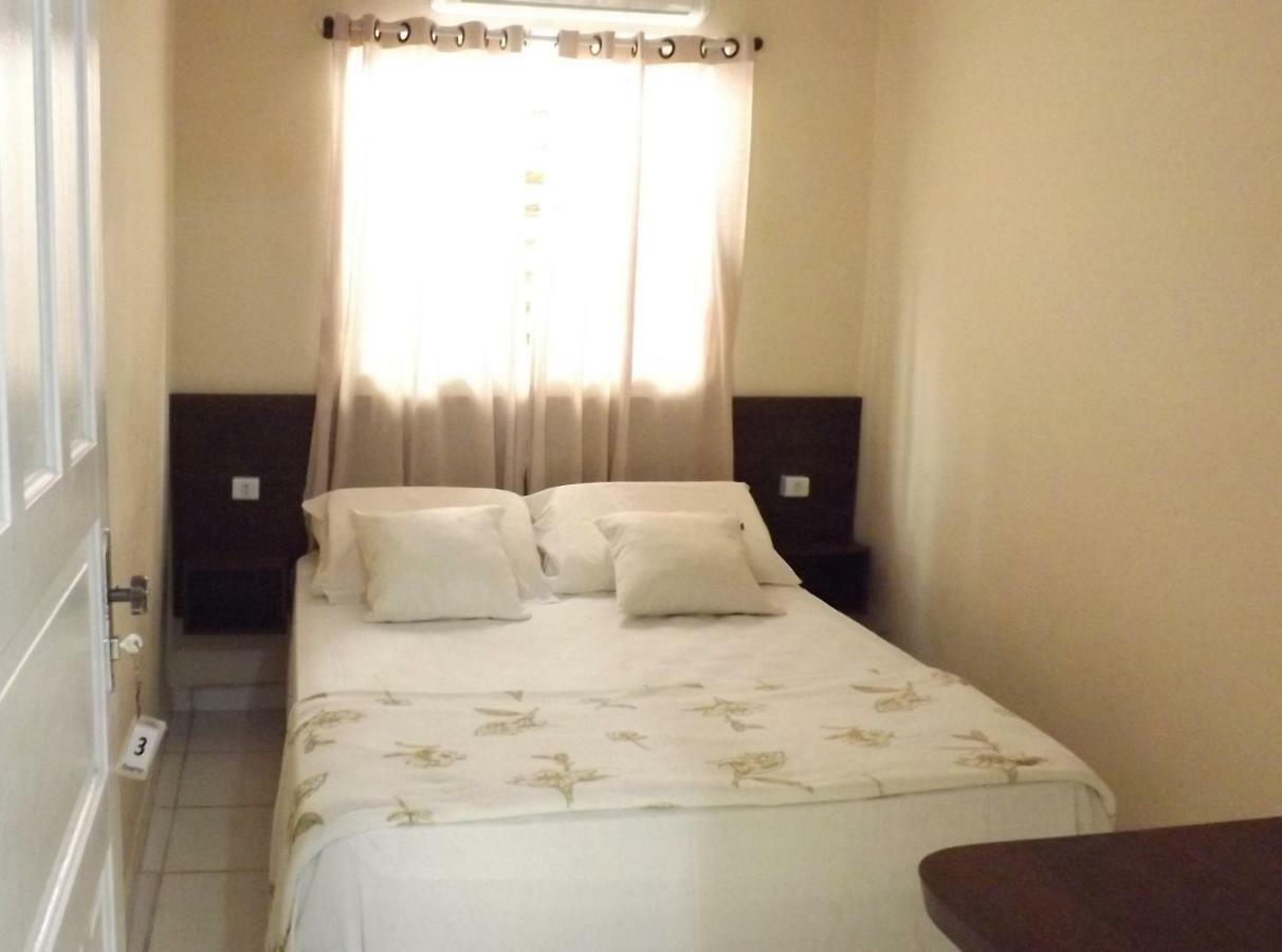 רג'יסטרו Hotel Calixtro מראה חיצוני תמונה