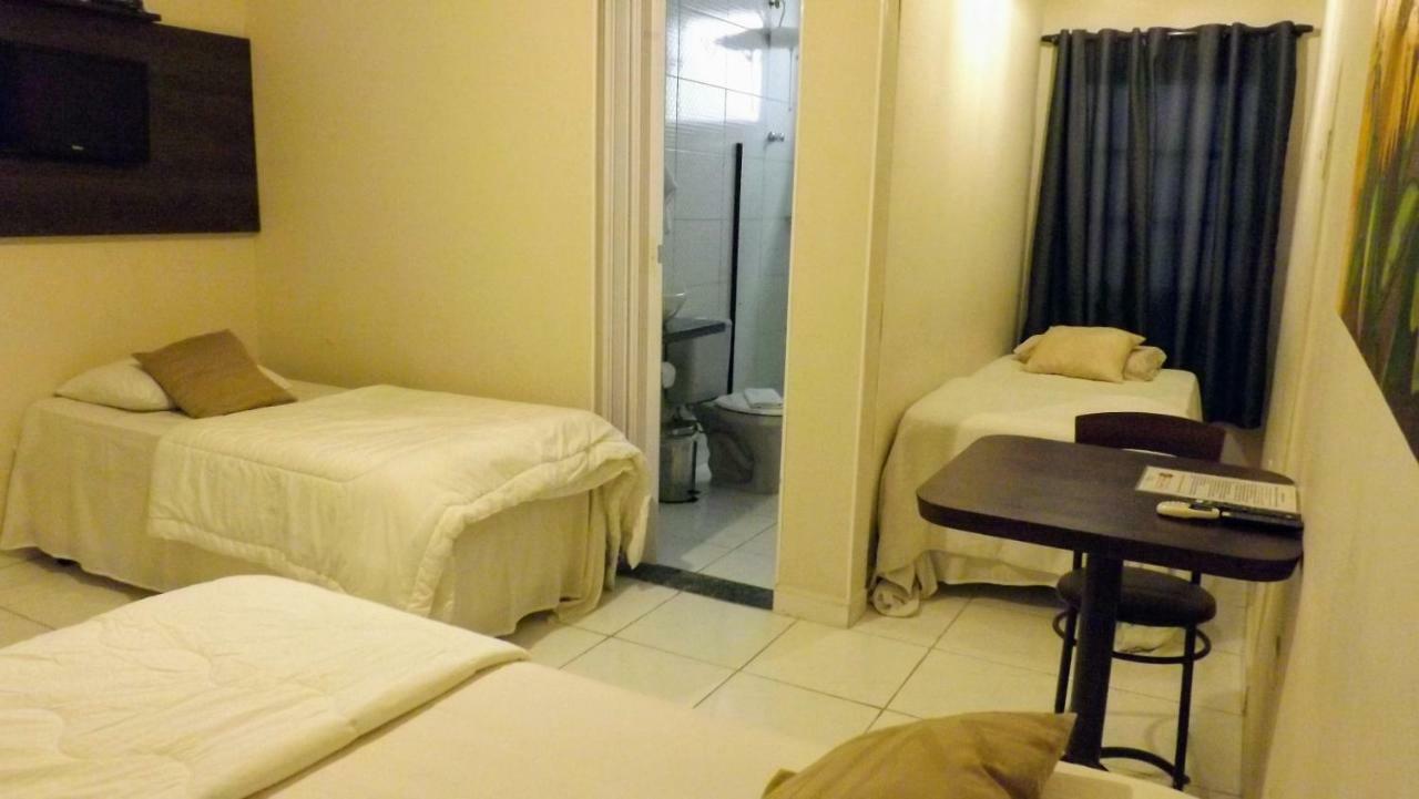 רג'יסטרו Hotel Calixtro מראה חיצוני תמונה